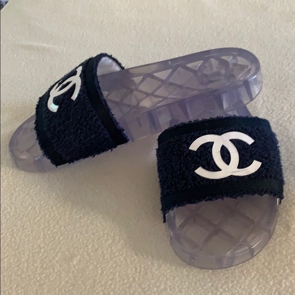 Chanel Navy 19p Cc Logo Fabric/Pvc Pool Mules - Picture 2 of 7
